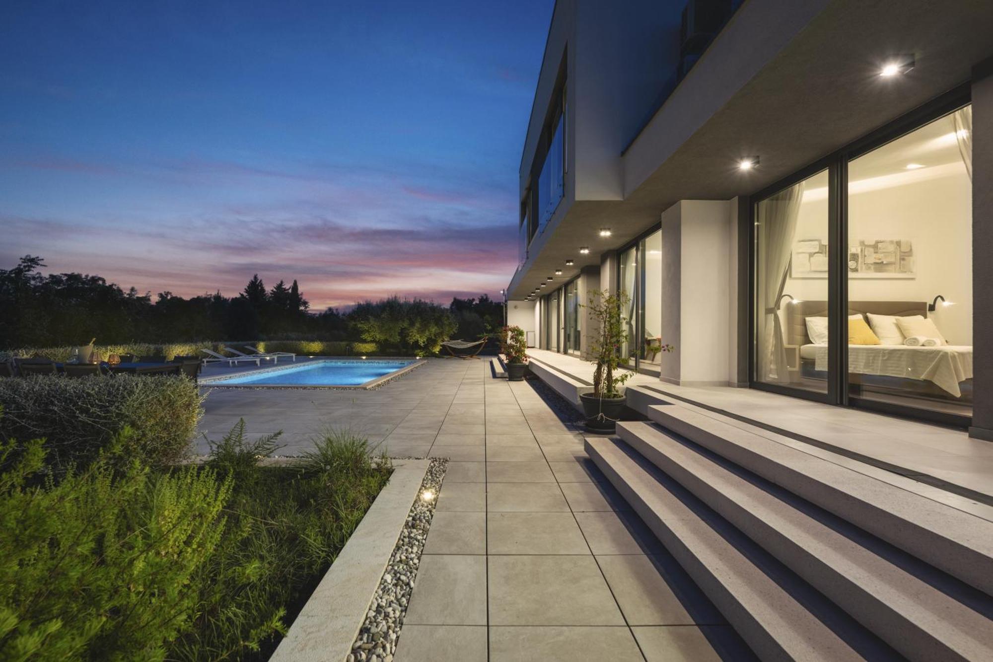 Martincic Residence - 5 Stars Luxury With Pool Heating On 4000M2 Rakalj Ngoại thất bức ảnh